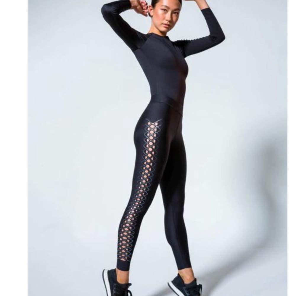 Interlace Pixelate High-Rise Performance Leggings - image 3